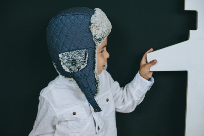 Фото - теплая темно-синяя шапка-ушанка для мальчика цена 325 грн. за штуку - Леопольд