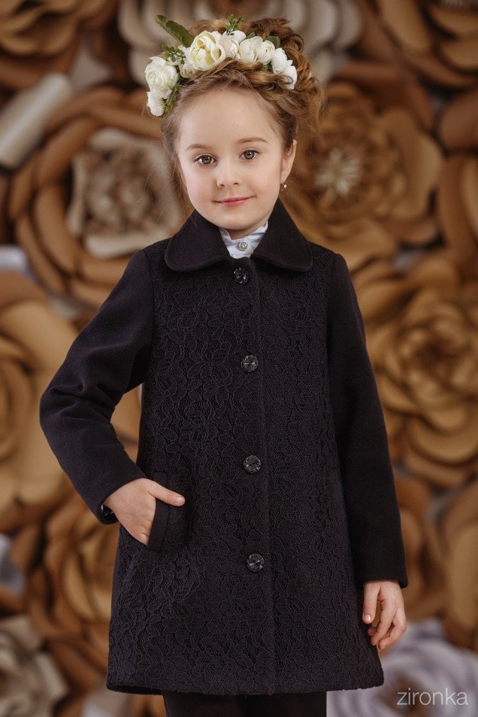 Фото - кашемировое черное пальто впереди с кружевом для модницы цена 860 грн. за штуку - Леопольд