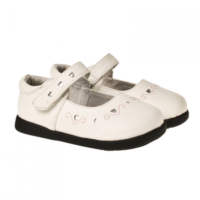 Фото - белые туфельки с сердечками (24 размер) цена 332 грн. за пару - Леопольд