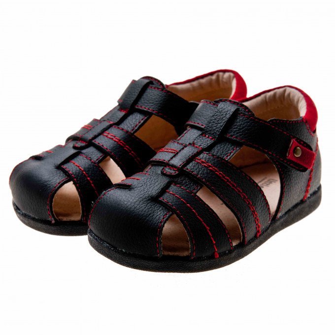 Фото - черные кожаные сандали закрытая пяточка и носок цена 435 грн. за пару - Леопольд