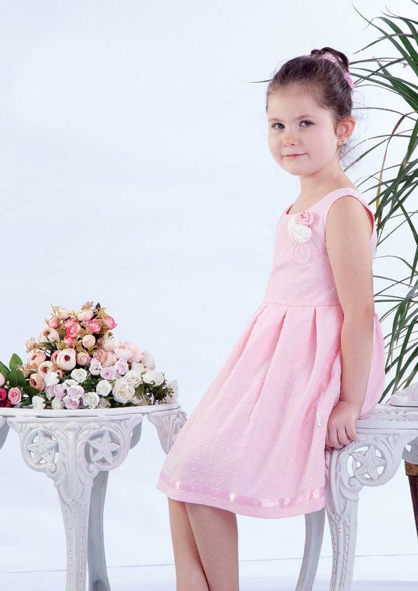 Фото - очаровательное нежно-розовое платье с красивым узором цена 430 грн. за штуку - Леопольд