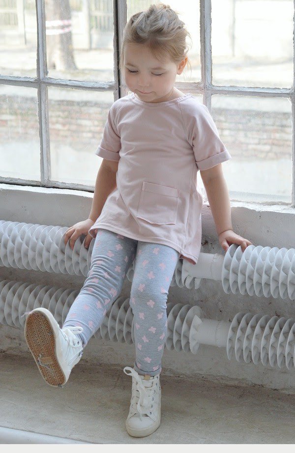 Фото - милый комлект для девочки из туники и лосин цена 435 грн. за комплект - Леопольд