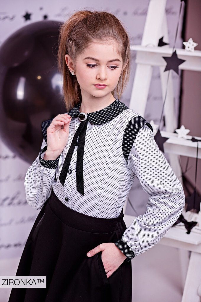 Фото - блузка в чорний горошок з довгим рукавом для дівчинки ціна 275 грн. за штуку - Леопольд