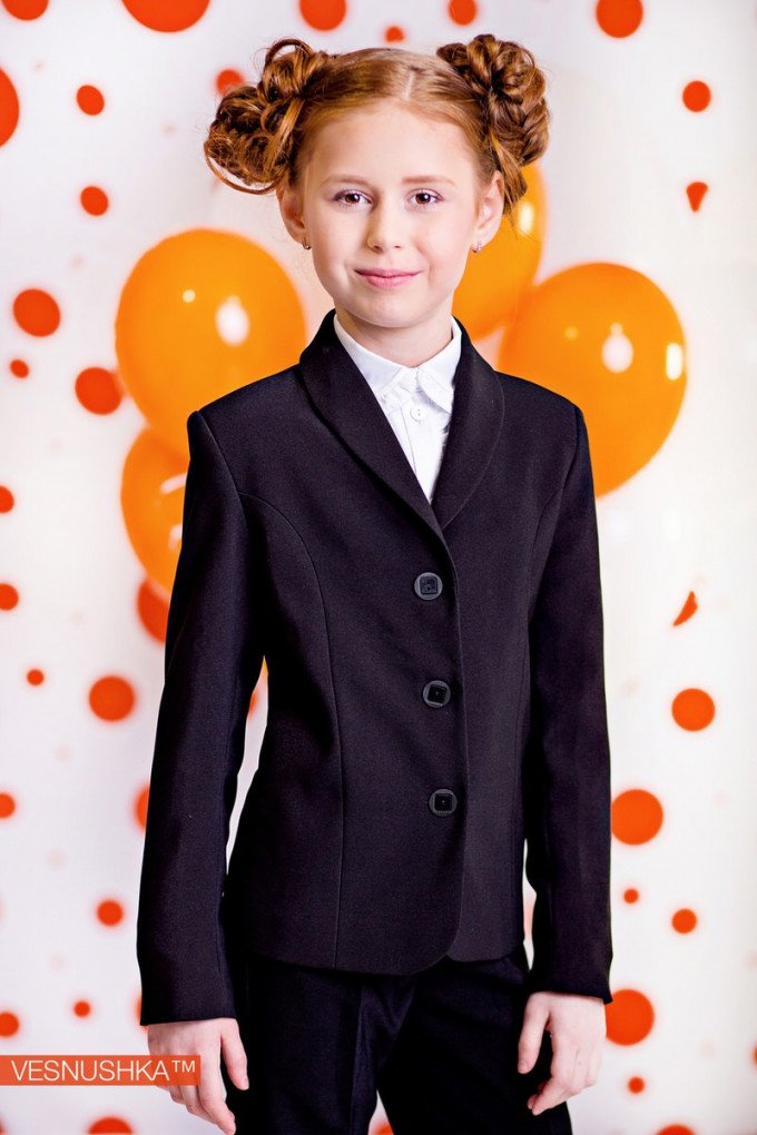 Фото - шкільний піджак чорного кольору для дівчинки ціна 395 грн. за штуку - Леопольд