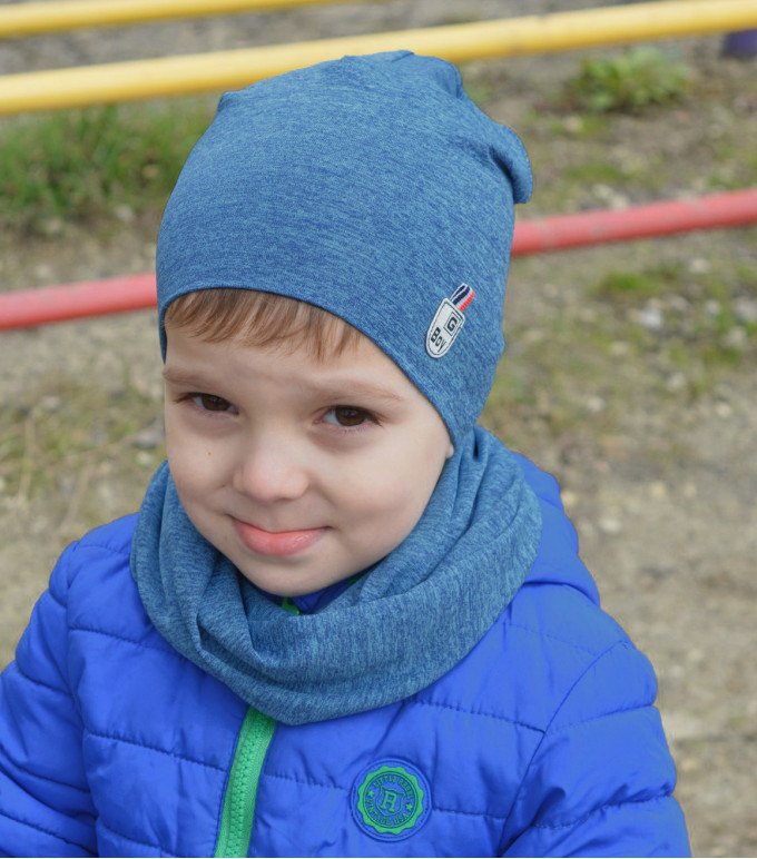 Фото - стильний джинсовий комплект шапочка та шарфик для хлопчика ціна 150 грн. за комплект - Леопольд