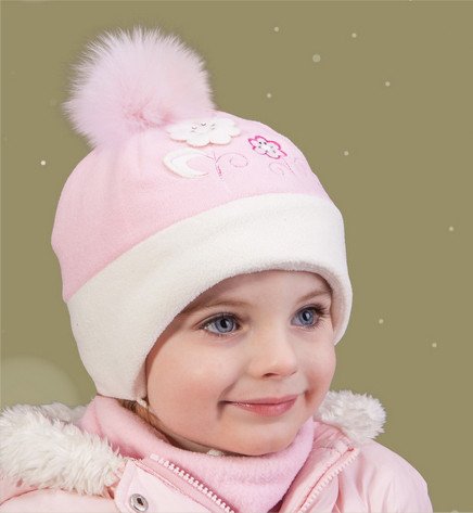 Фото - флісова зимова шапочка з помпоном для модниці ціна 145 грн. за штуку - Леопольд