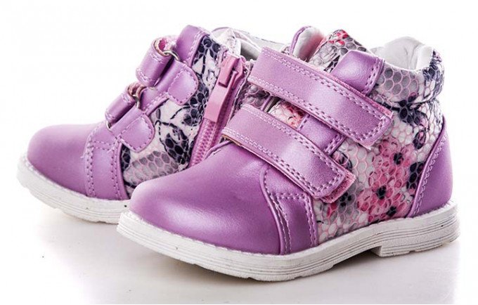 Фото - прекрасні демісезонні черевики для дівчинки ціна 395 грн. за пару - Леопольд