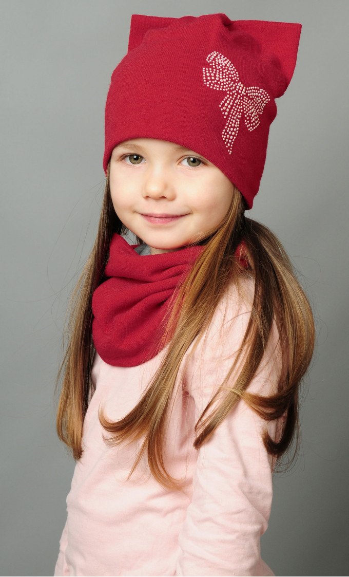 Фото - комплект червоного кольору для дівчинки ціна 185 грн. за комплект - Леопольд