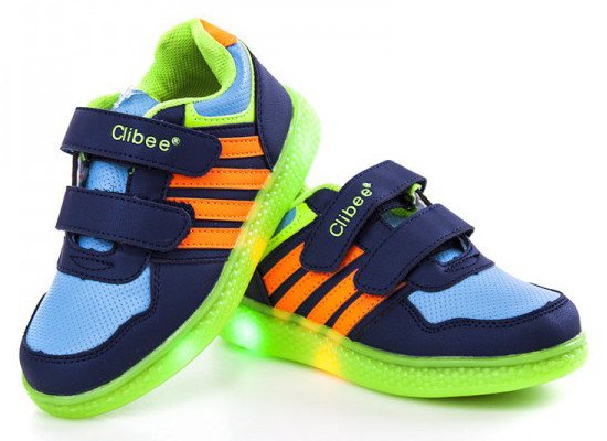Фото - яркие кроссовки с подсветкой для мальчика цена 380 грн. за пару - Леопольд