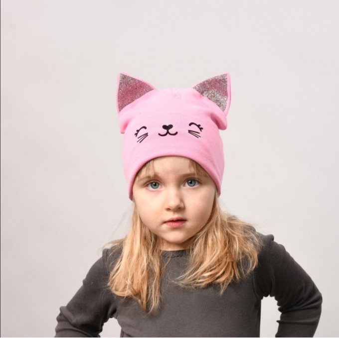 Фото - весняна шапочка рожевого кольору для дівчинки ціна 135 грн. за штуку - Леопольд