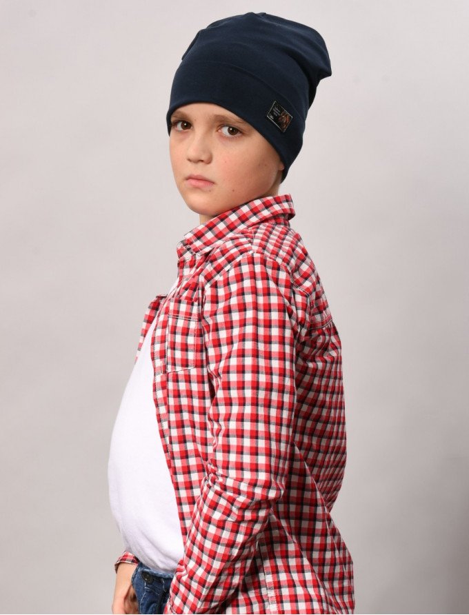 Фото - темно-синяя шапка для мальчика с подворотом цена 119 грн. за штуку - Леопольд