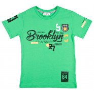 Картинка, летняя футболка светло-зеленого цвета с надписью "Brooklyn"